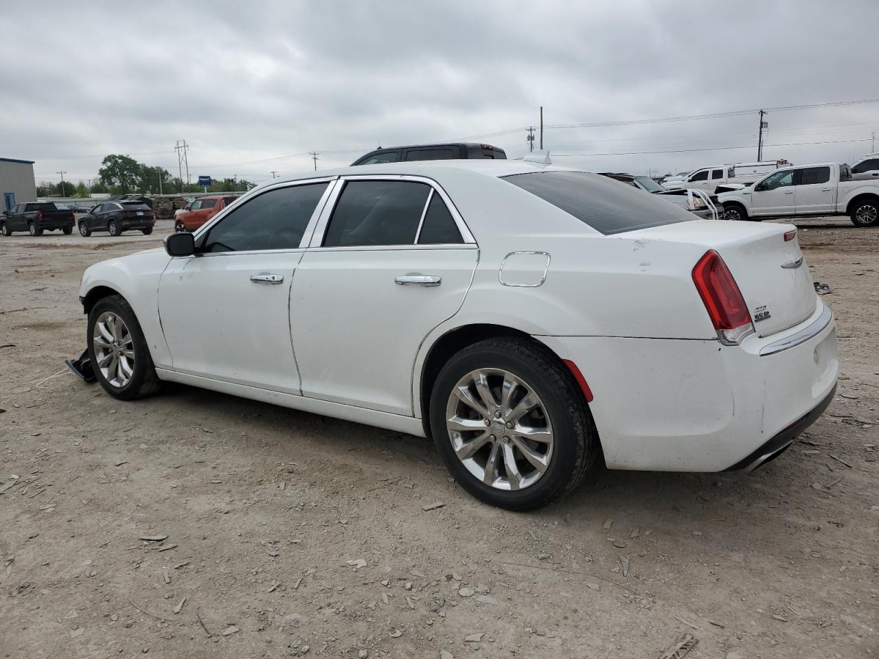 2015 Chrysler 300 Limited VIN: 2C3CCARG6FH756984 Lot: 50713814