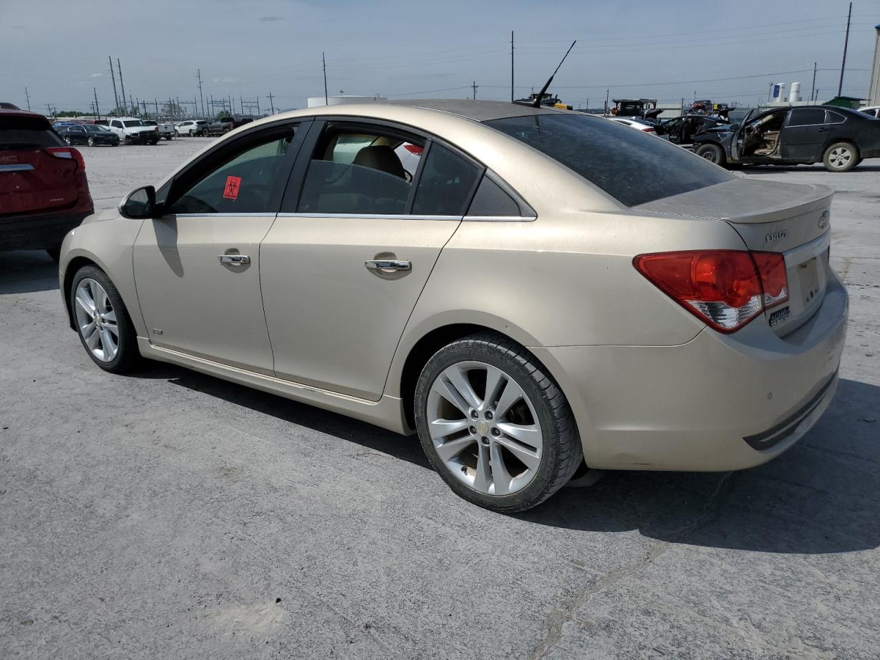2011 Chevrolet Cruze - Image 2