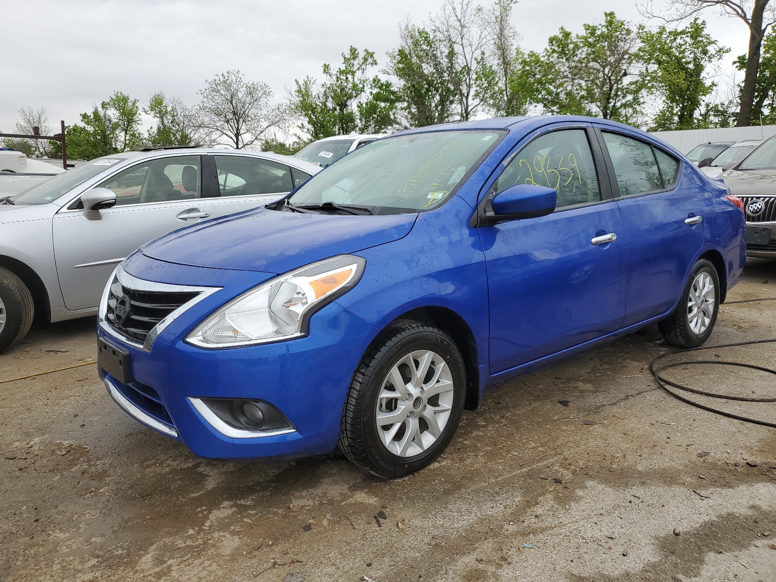 2017 Nissan Versa S vin: 3N1CN7AP2HL888285