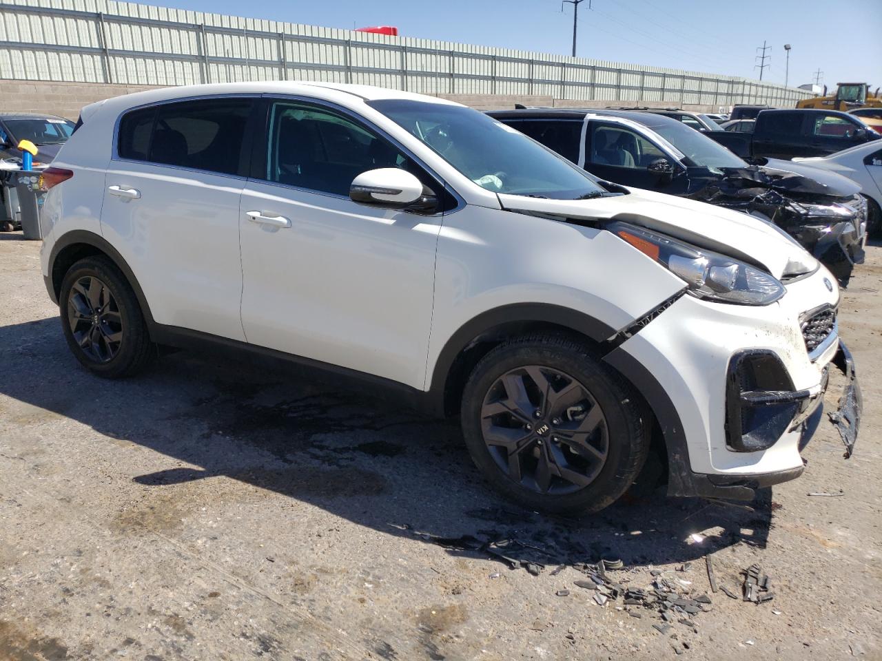 KNDPM3AC8N7962218 Kia Sportage L 4