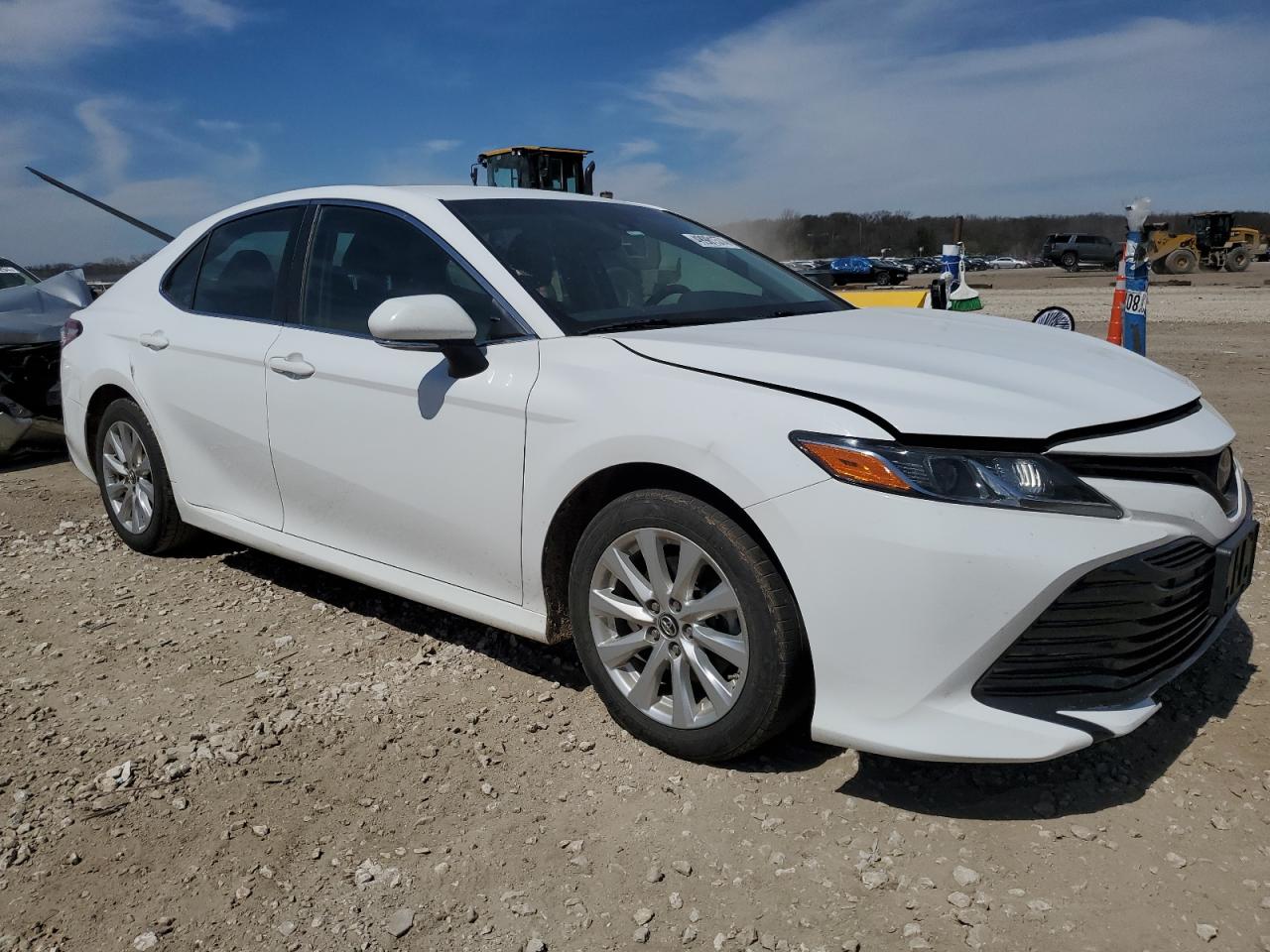 2018 Toyota Camry L VIN: 4T1B11HK7JU535592 Lot: 49981574