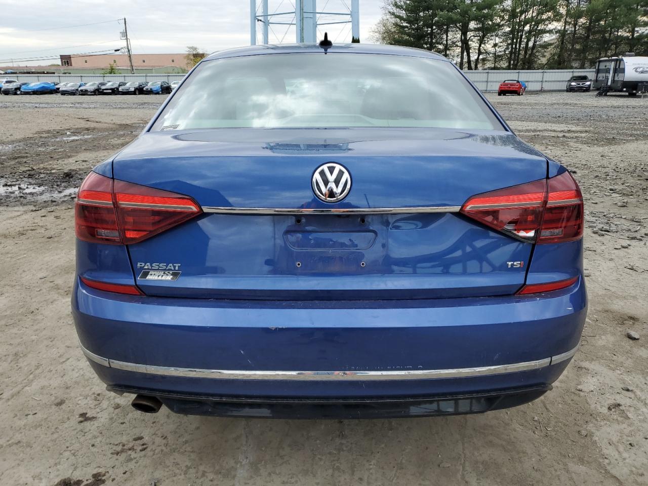 1VWDT7A35HC003056 2017 Volkswagen Passat R-Line