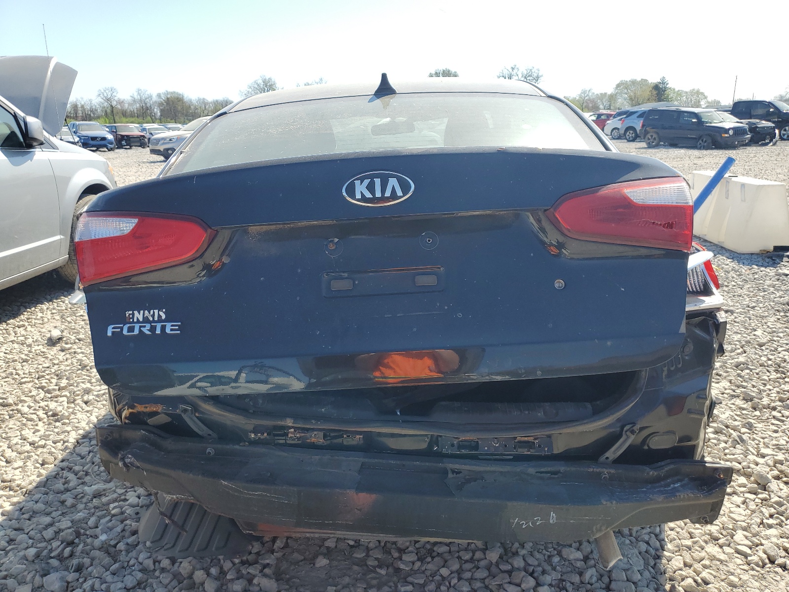 KNAFK4A63F5376652 2015 Kia Forte Lx