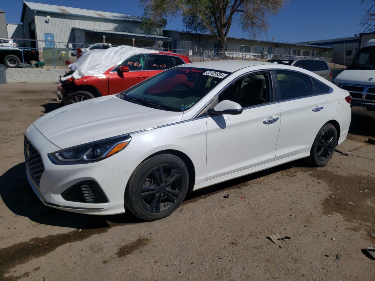 2019 Hyundai Sonata Limited VIN: 5NPE34AF4KH817484 Lot: 53129934