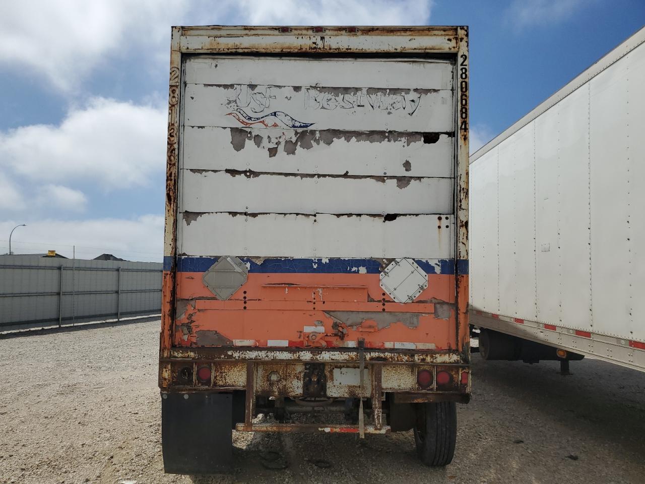 1992 Trail King Trailer VIN: 1ALSP618DN5920765 Lot: 50087714