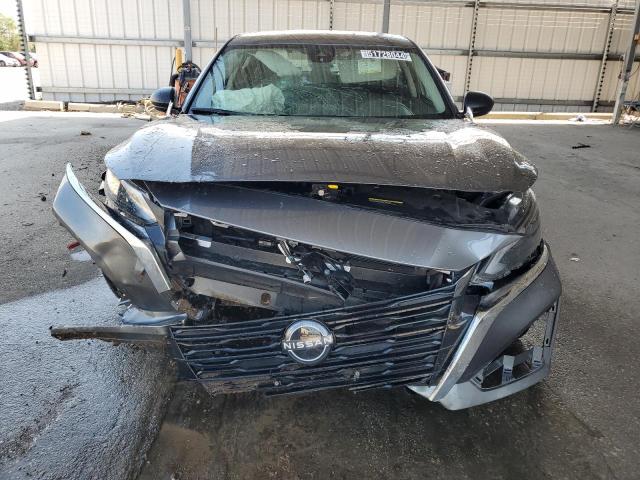 NISSAN ALTIMA 2024 Серый