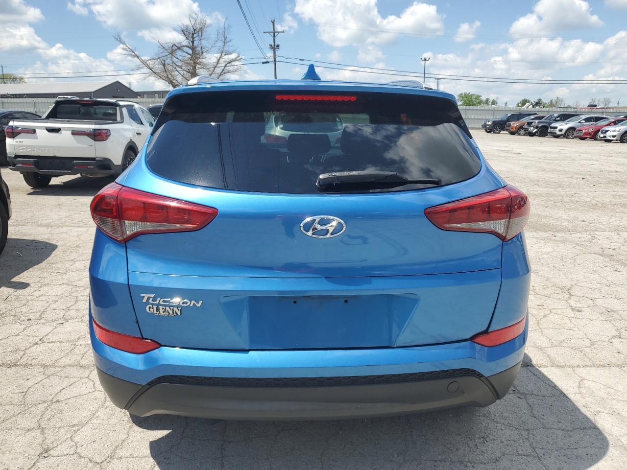 KM8J33A46JU600669 2018 Hyundai Tucson Sel