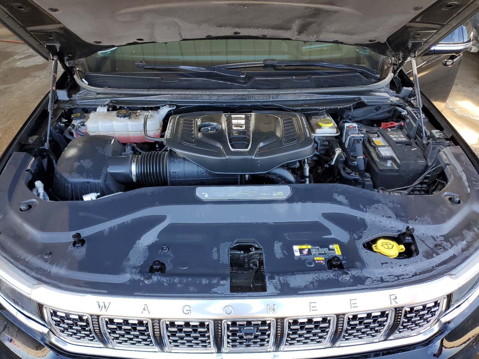 1C4SJVGP0NS191579 2022 Jeep Grand Wagoneer Series Iii