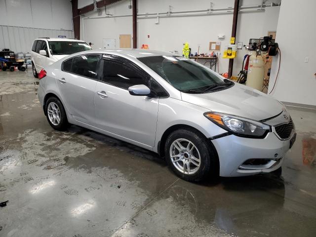 Sedans KIA FORTE 2014 Srebrny