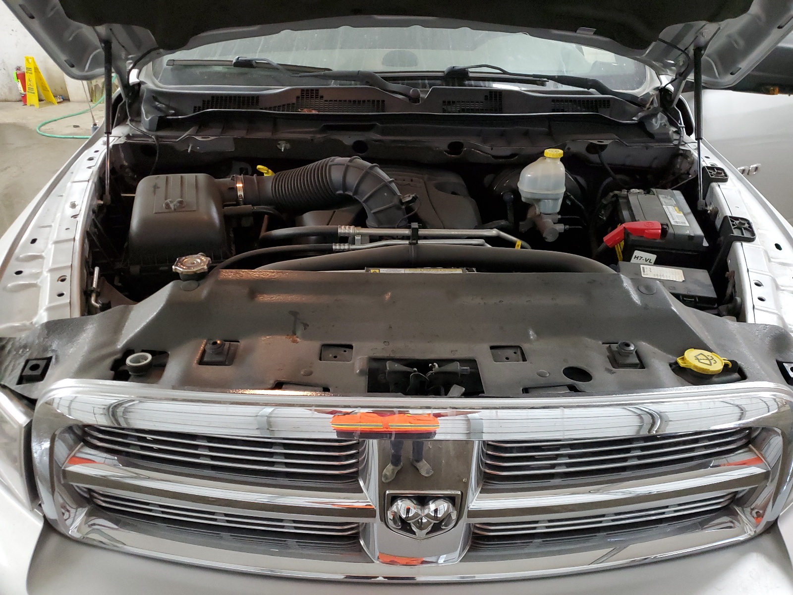 1D7RB1CT9BS713215 2011 Dodge Ram 1500