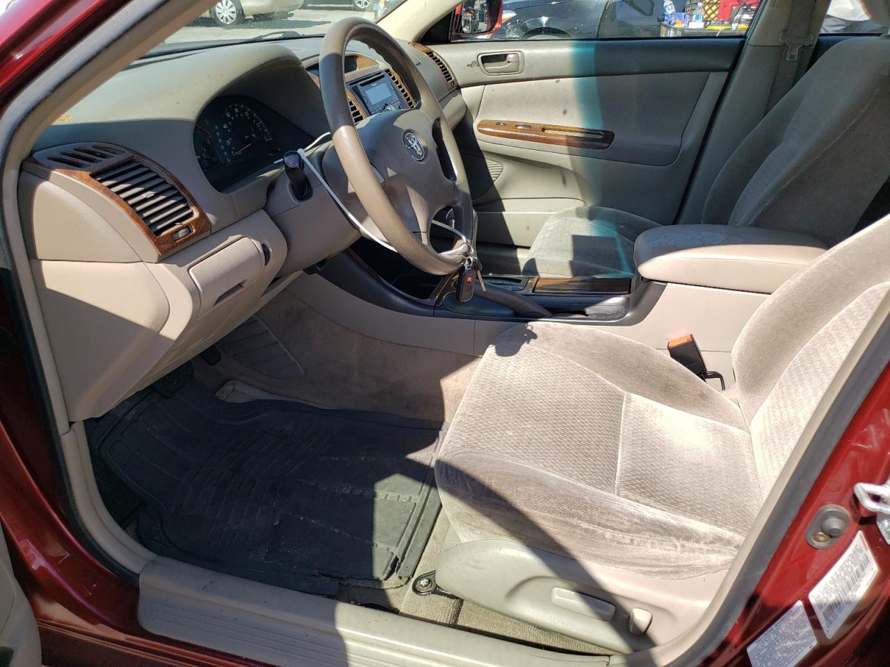 2003 Toyota Camry Le VIN: JTDBE32K430173731 Lot: 51105984