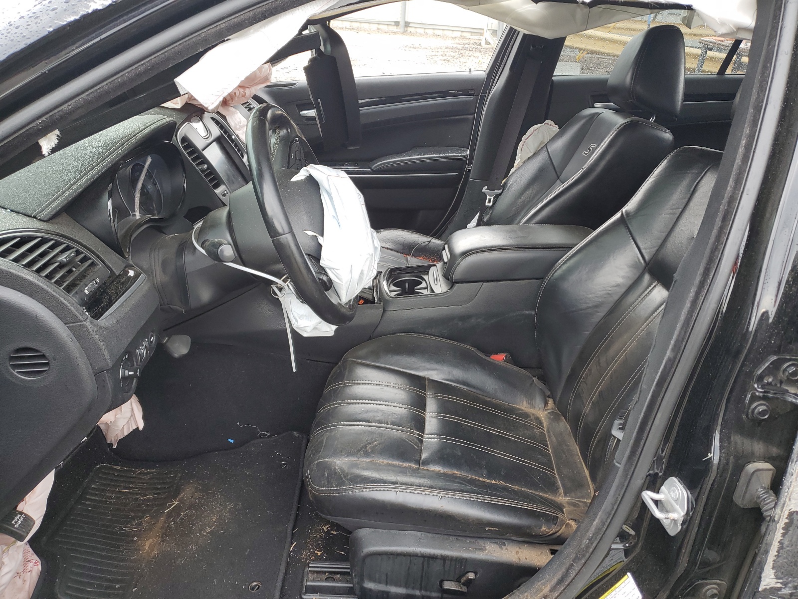 2C3CCAGG6KH648636 2019 Chrysler 300 S