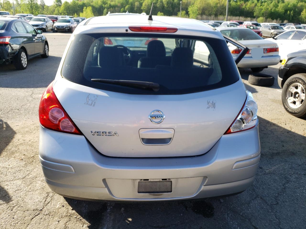 3N1BC1CP1BL437755 2011 Nissan Versa S