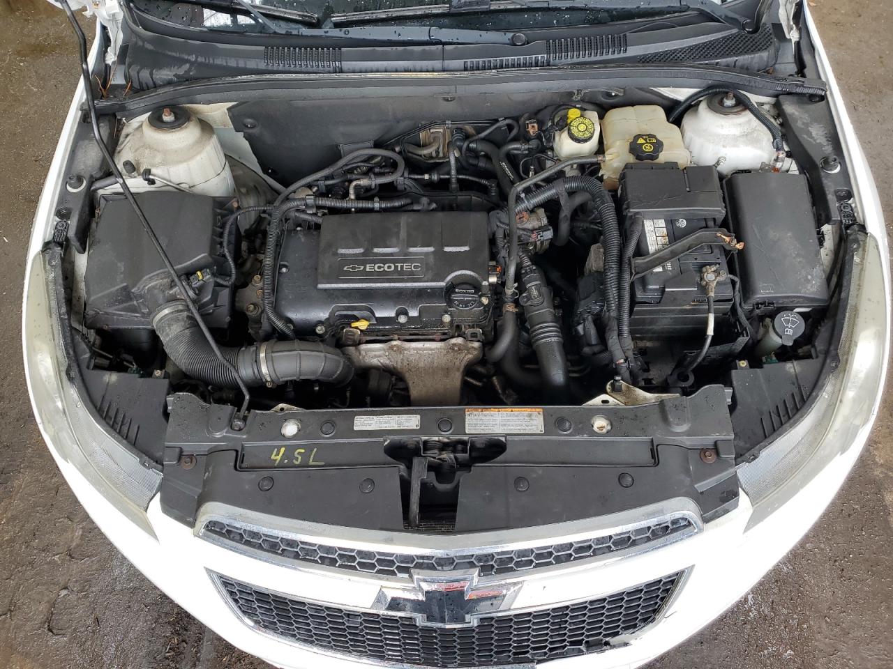 2011 Chevrolet Cruze - Image 11