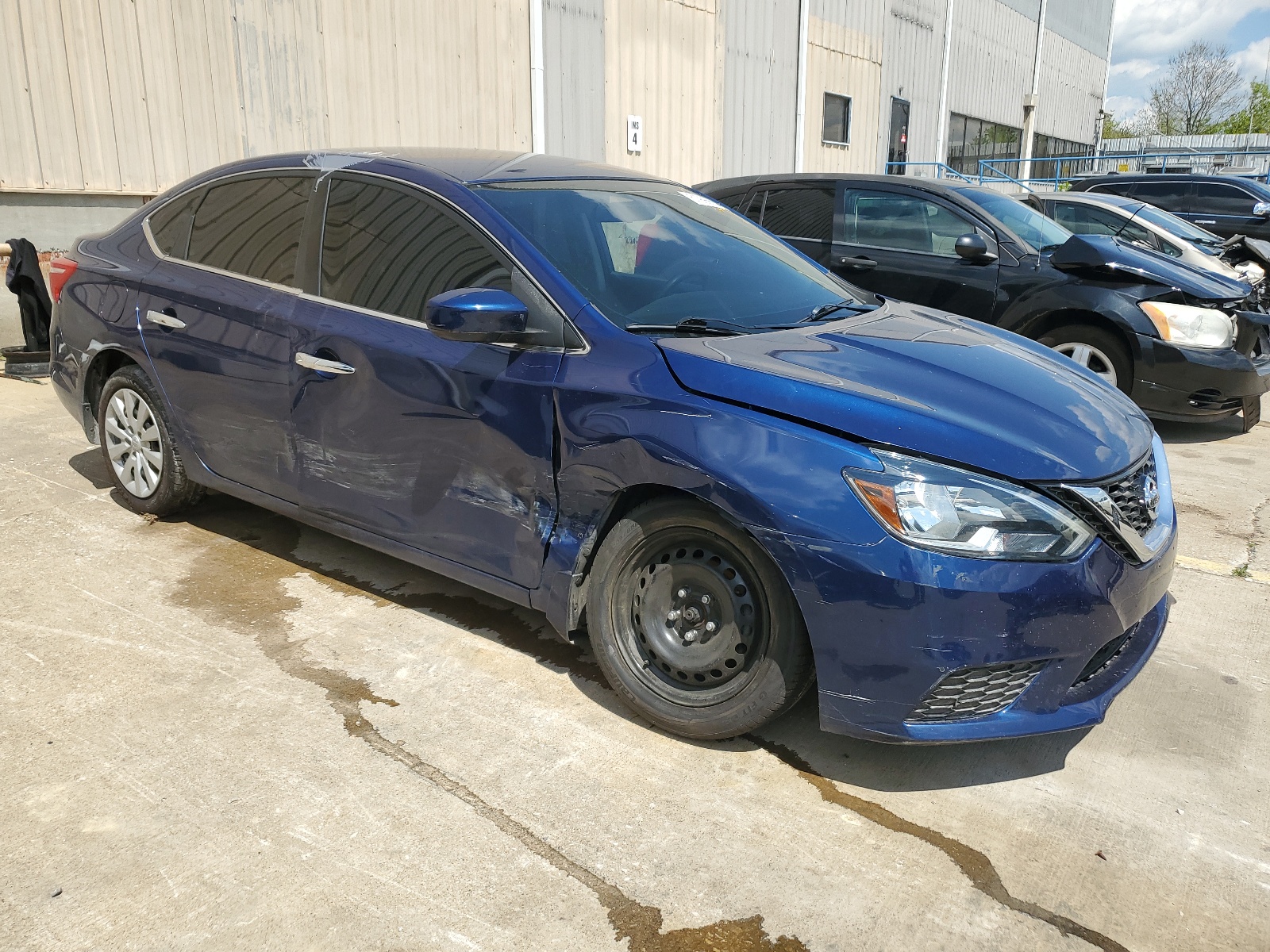 2018 Nissan Sentra S vin: 3N1AB7AP9JY323573