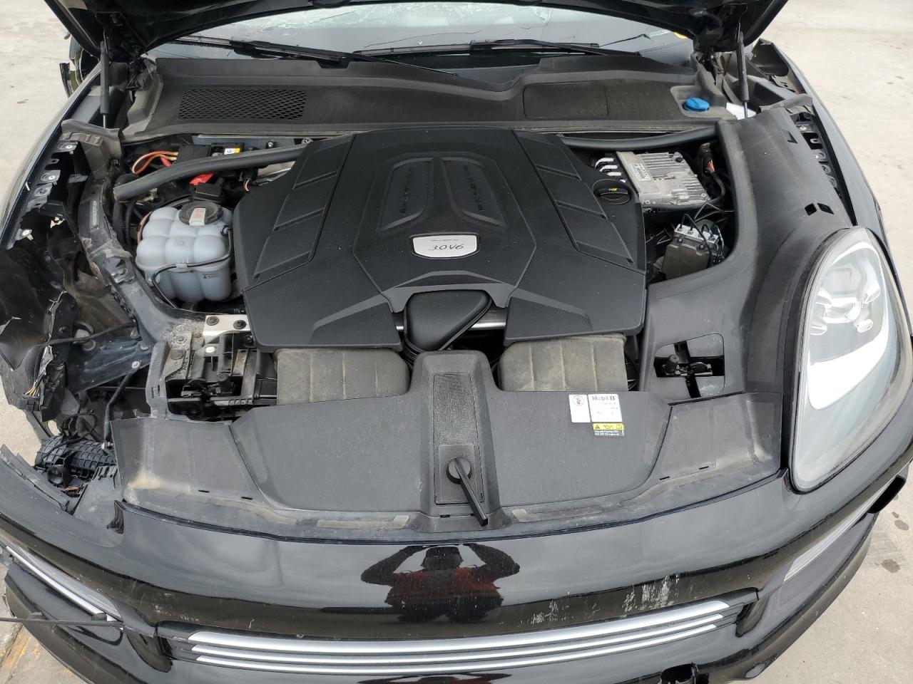 PORSCHE CAYENNE 2022 VIN WP1AA2AY2NDA03689 photo 12