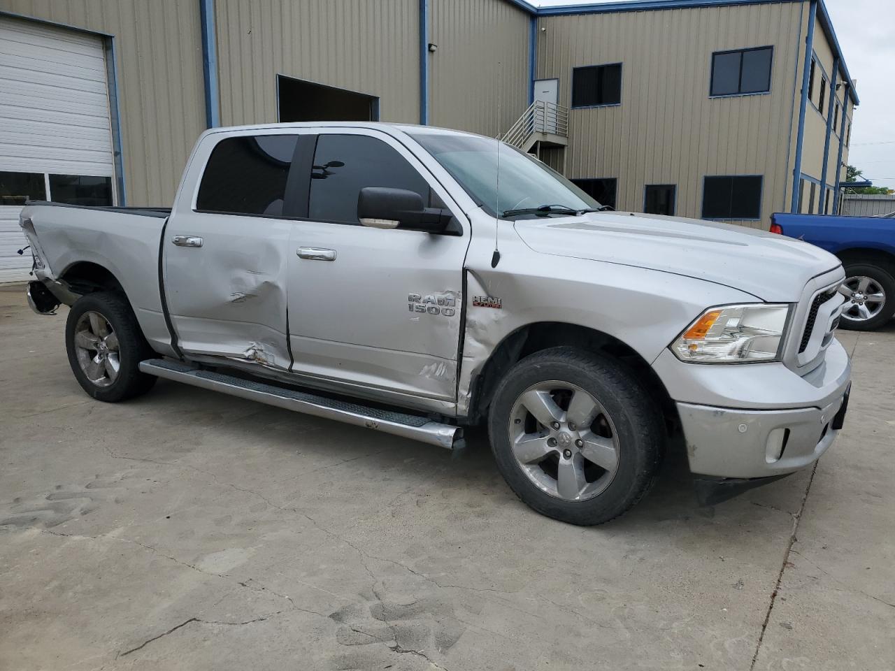 2017 RAM 1500 - Image 4