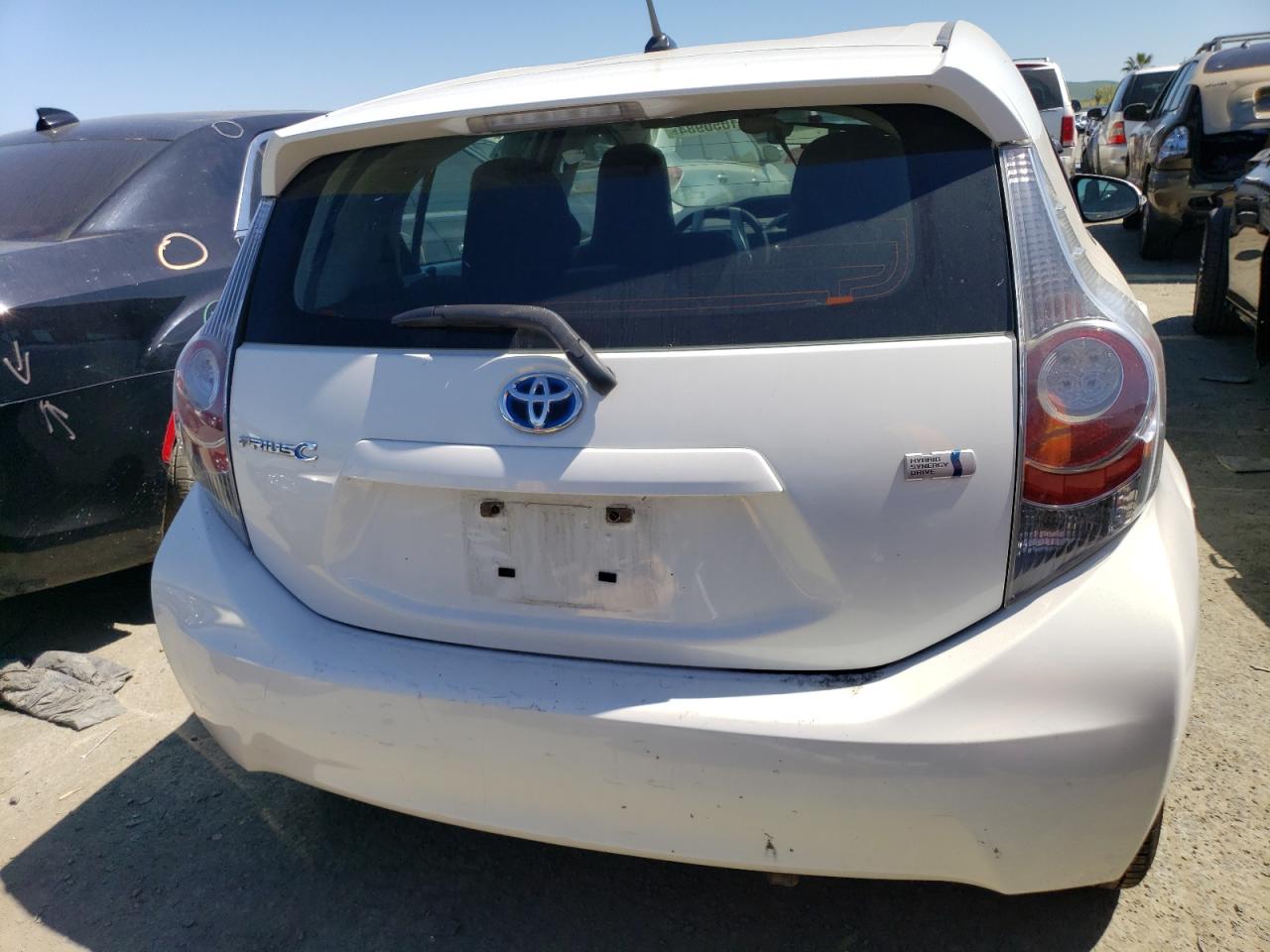 JTDKDTB39E1070149 2014 Toyota Prius C