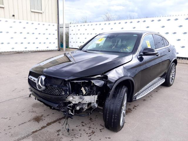 MERCEDES BENZ GLC 300 AM 2023