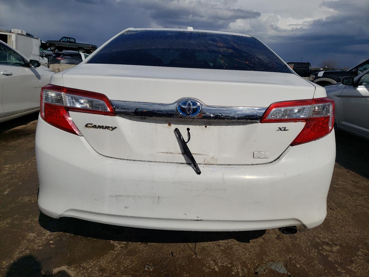 4T1BD1FK8EU123715 2014 Toyota Camry Hybrid