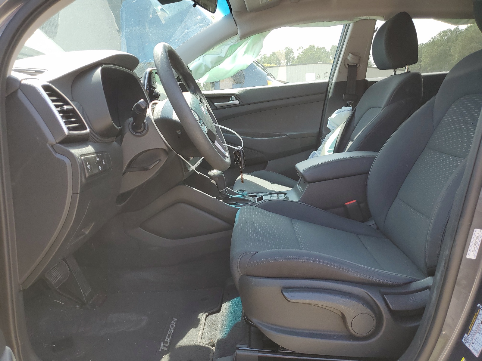 KM8J2CA40KU044010 2019 Hyundai Tucson Se