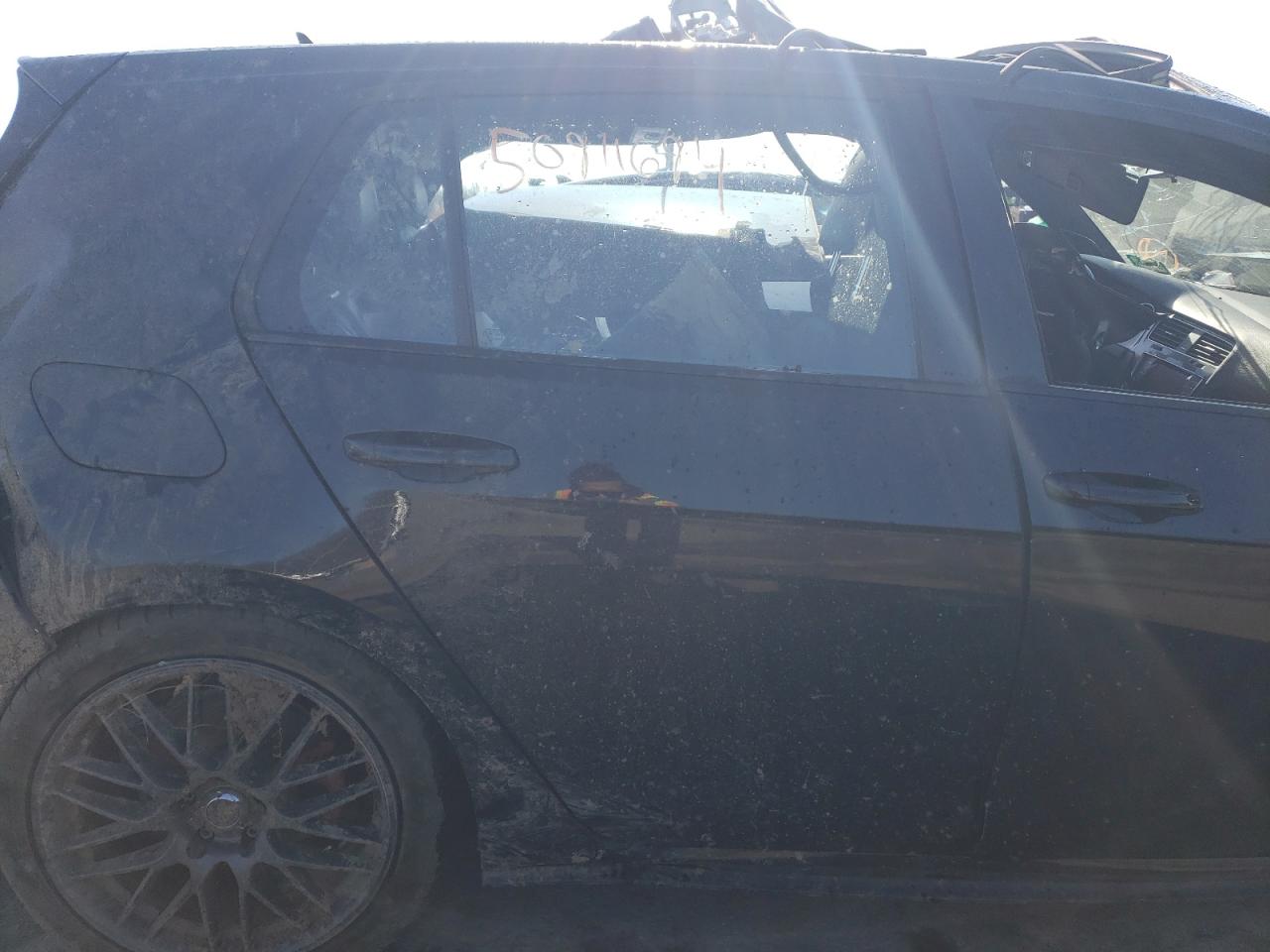 2015 Volkswagen GTI - Image 10