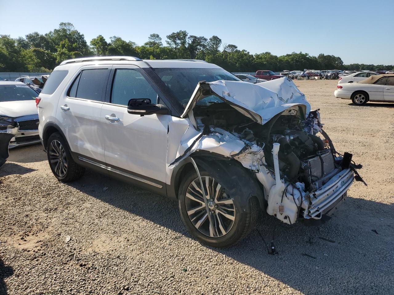 2017 Ford Explorer Platinum VIN: 1FM5K8HT0HGE08445 Lot: 51992384