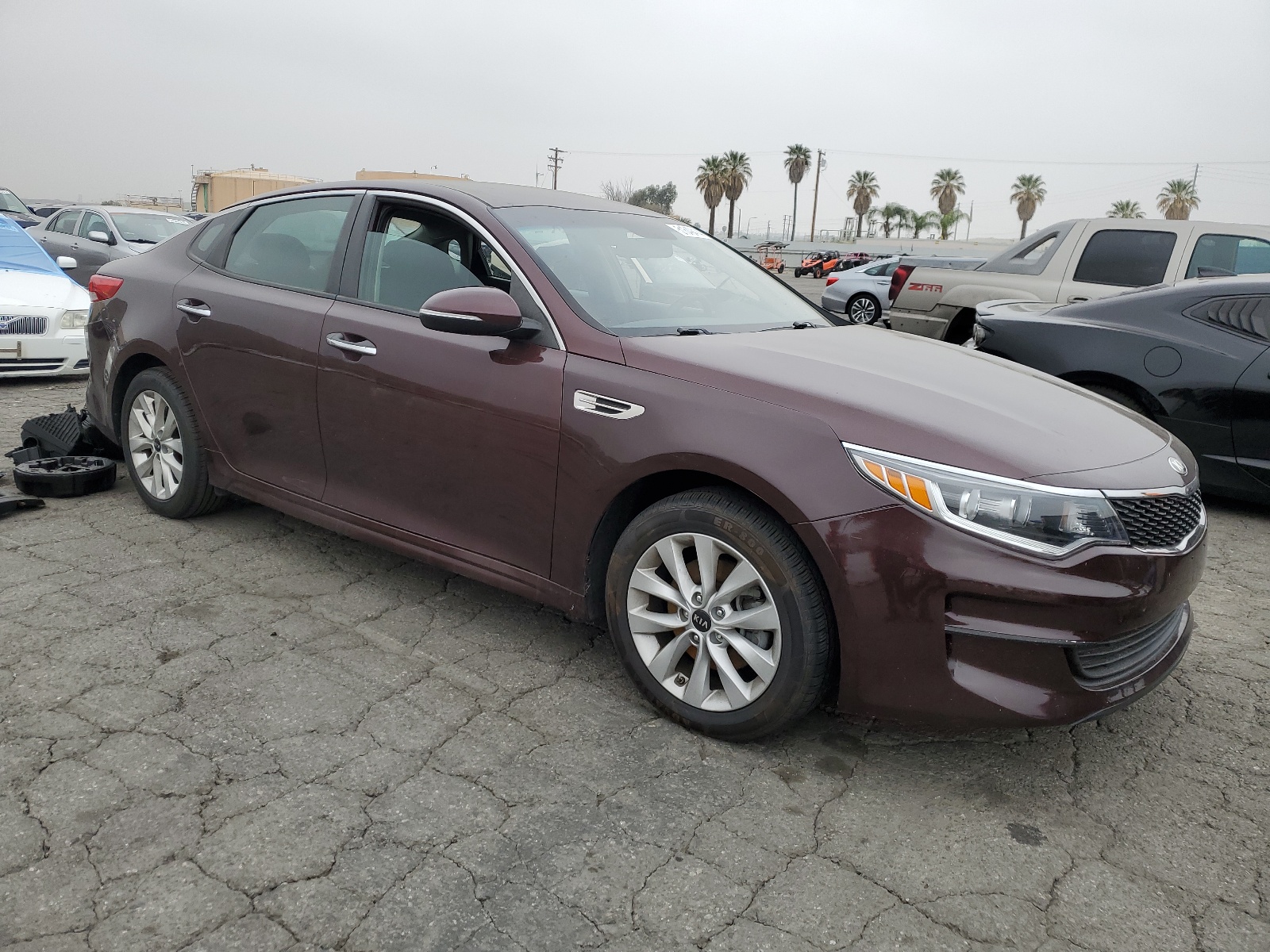 5XXGT4L34HG173811 2017 Kia Optima Lx