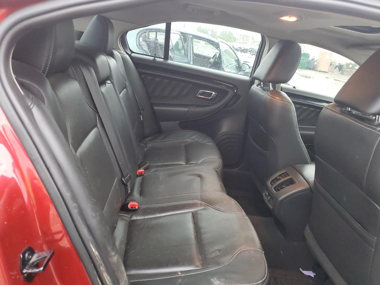 2010 Ford Taurus Limited VIN: 1FAHP2FW3AG140130 Lot: 52554584