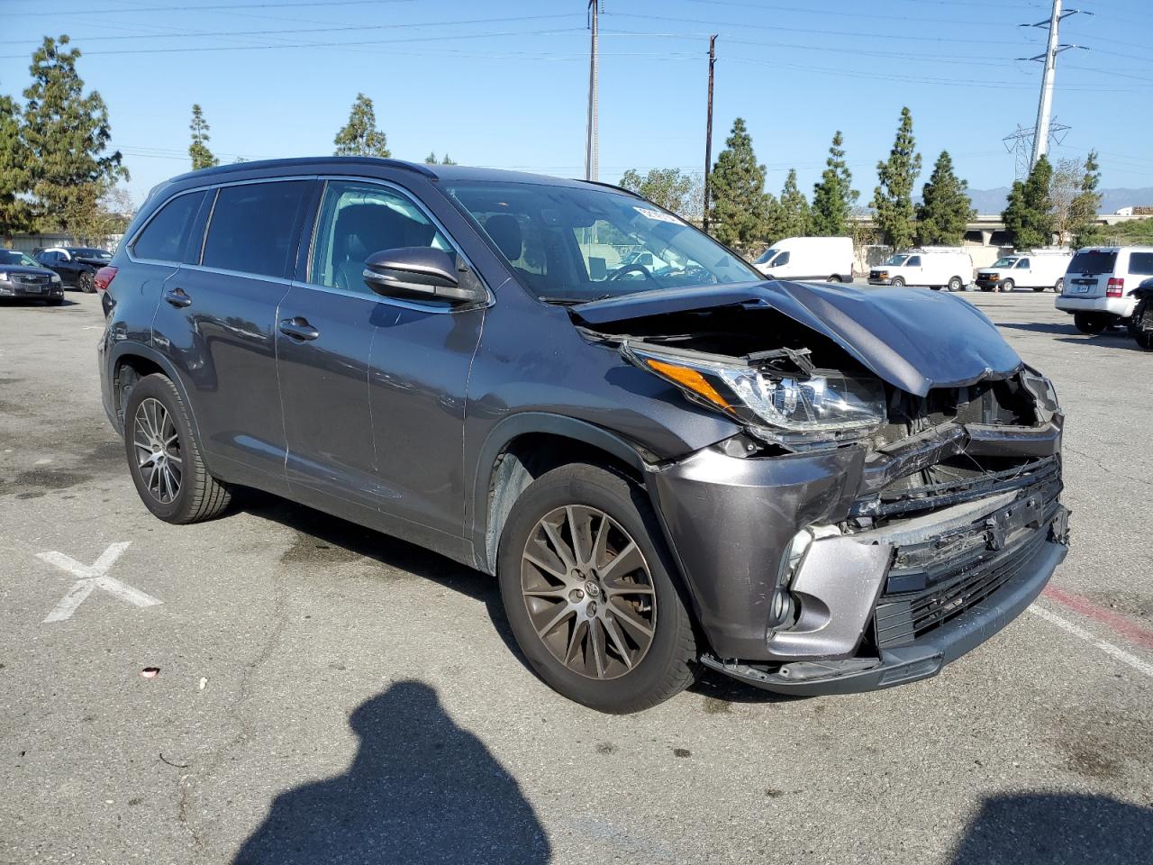 2017 Toyota Highlander Se VIN: 5TDKZRFH1HS515033 Lot: 52145134