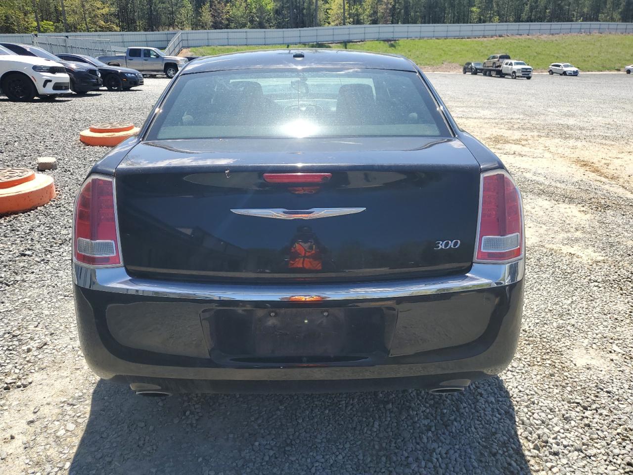 2014 Chrysler 300 VIN: 2C3CCAAG3EH223565 Lot: 50672644