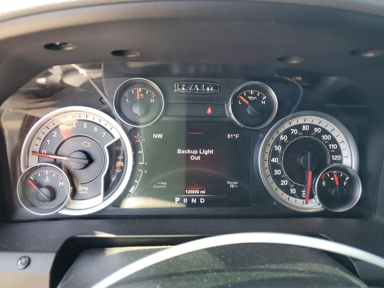 2017 RAM 1500 - Image 9