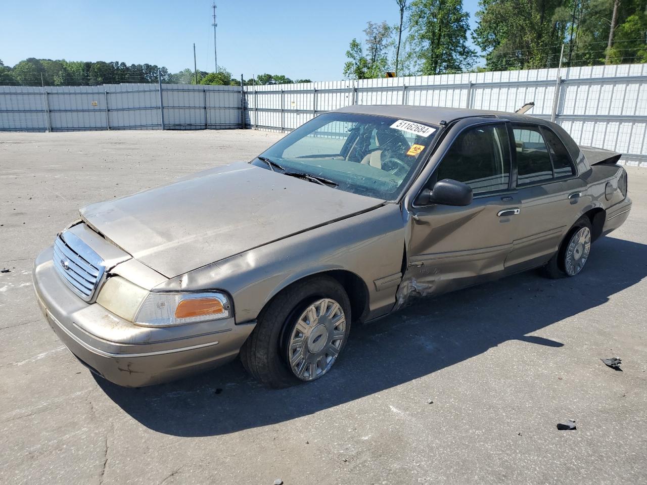 2003 Ford Crown Victoria - Image 1