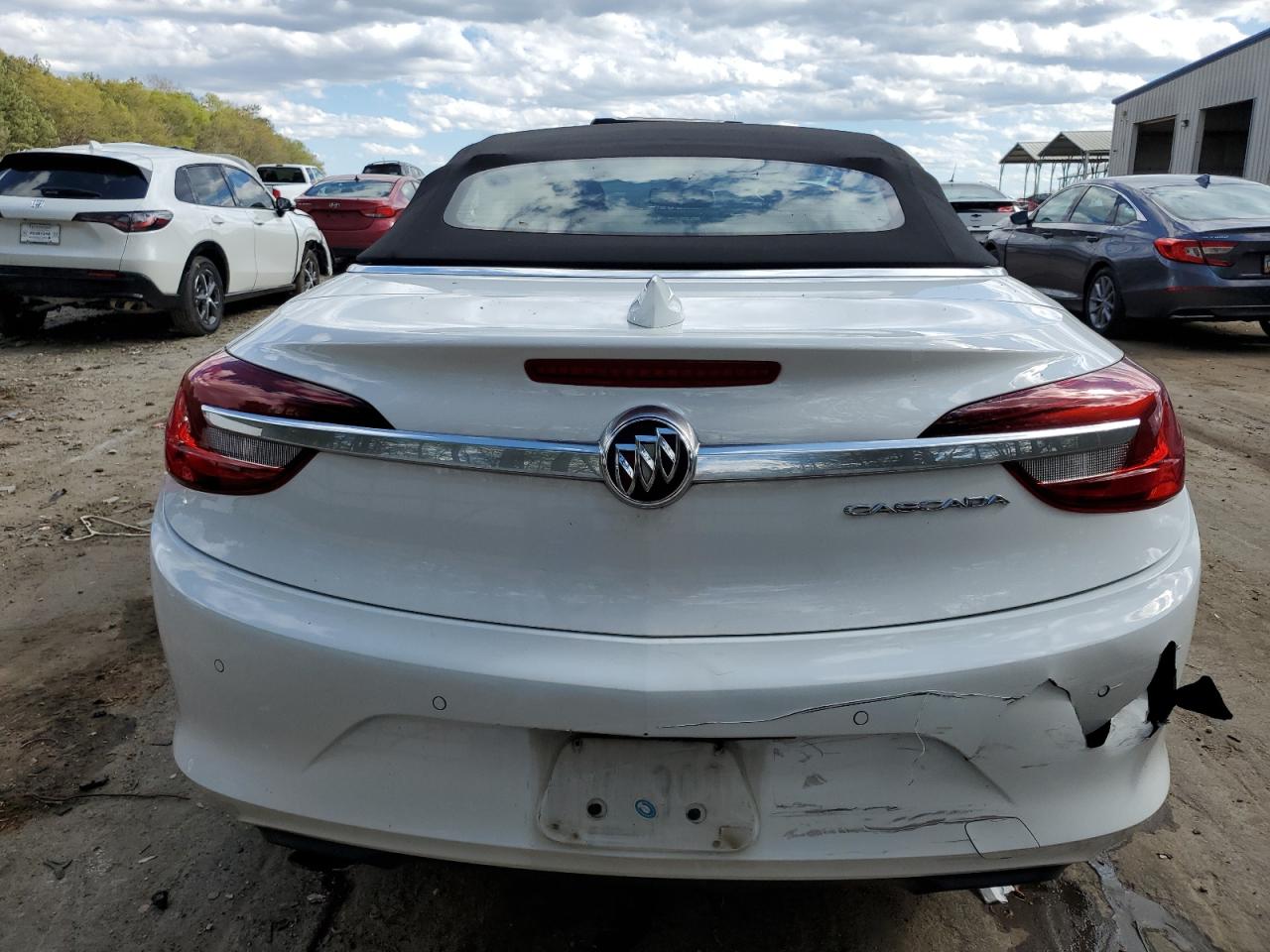 2019 Buick Cascada VIN: W04WG3N59KG310860 Lot: 49554674