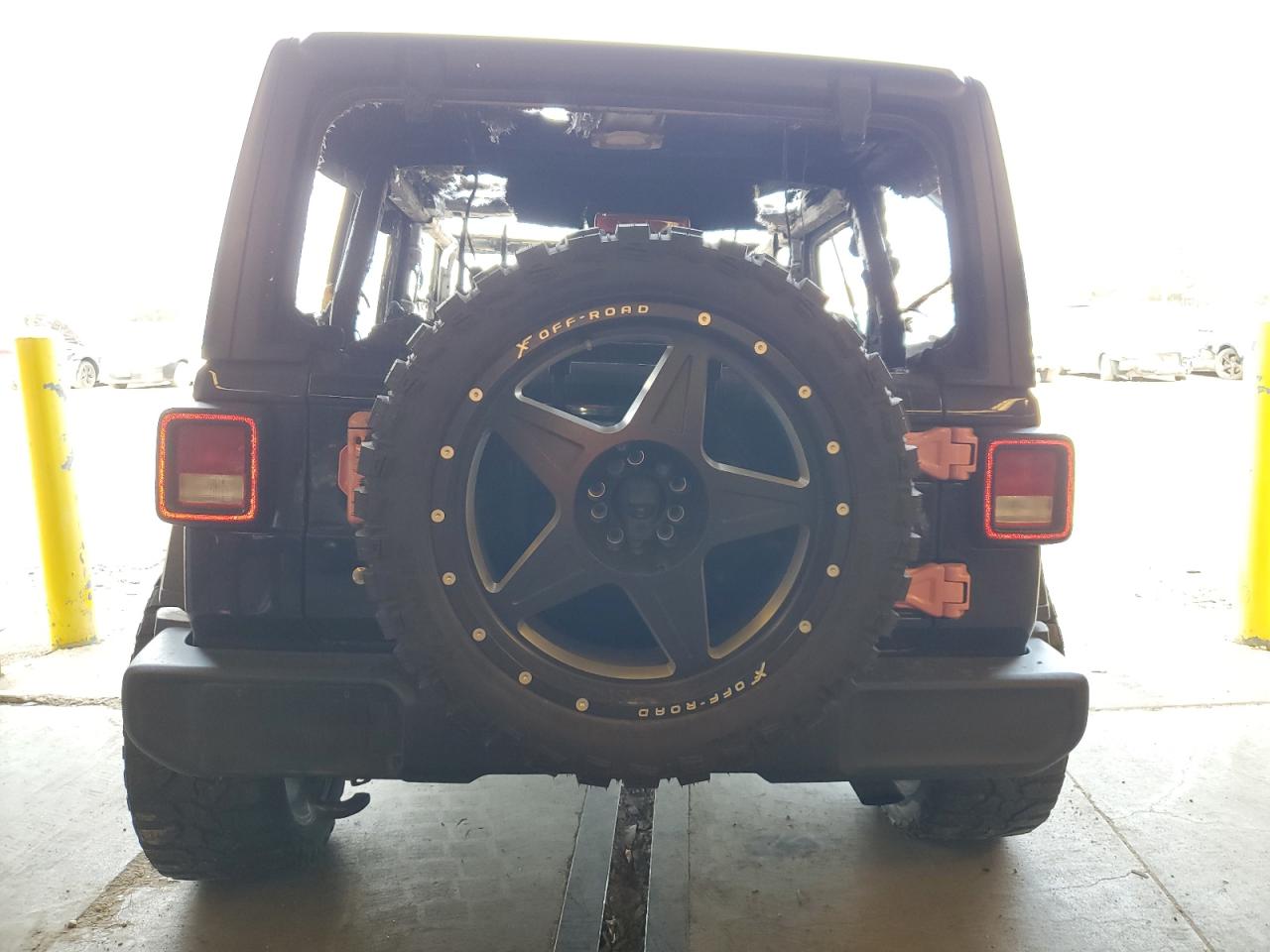 2020 Jeep Wrangler - Image 6