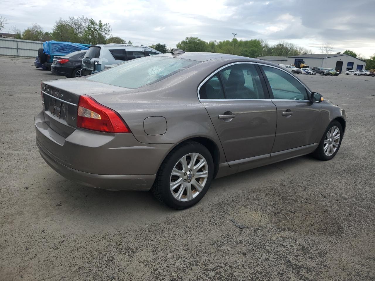 2009 Volvo S80 - Image 3