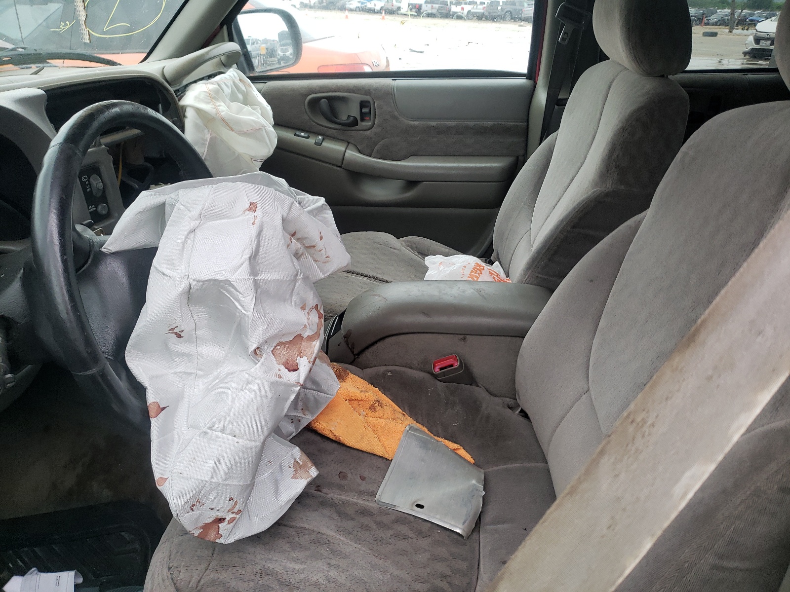 1GKCS13W3Y2169253 2000 GMC Jimmy