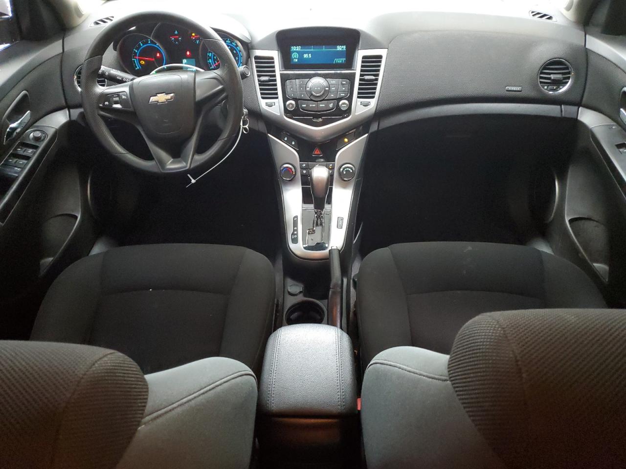 2011 Chevrolet Cruze - Image 8