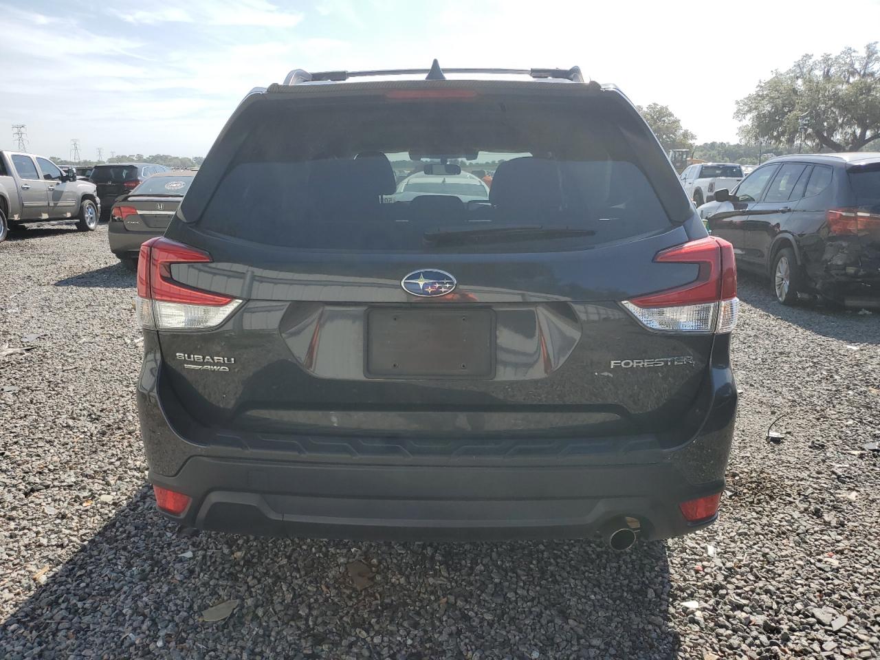 2019 Subaru Forester Premium VIN: JF2SKAGC8KH558712 Lot: 50242354