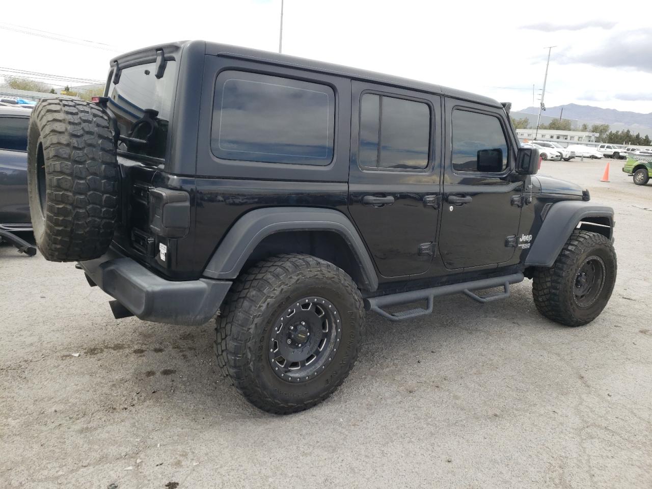 2018 Jeep Wrangler Unlimited Sport VIN: 1C4HJXDN9JW232514 Lot: 49426004