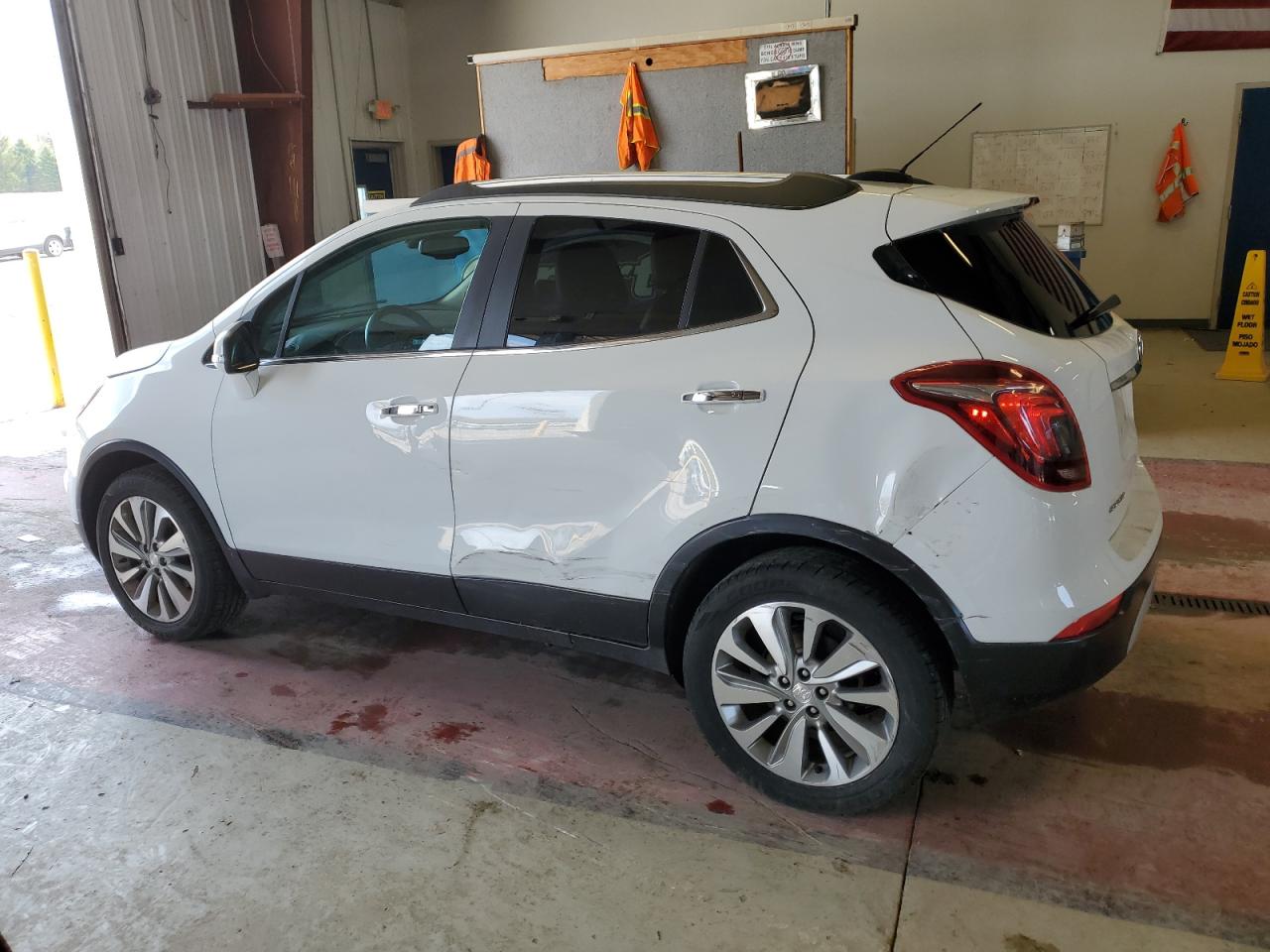 2017 Buick Encore Essence VIN: KL4CJCSB8HB011266 Lot: 52487124