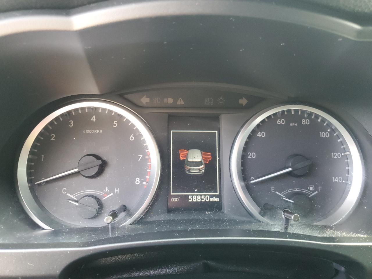 2019 Toyota Highlander Le VIN: 5TDBZRFH5KS727344 Lot: 50845894