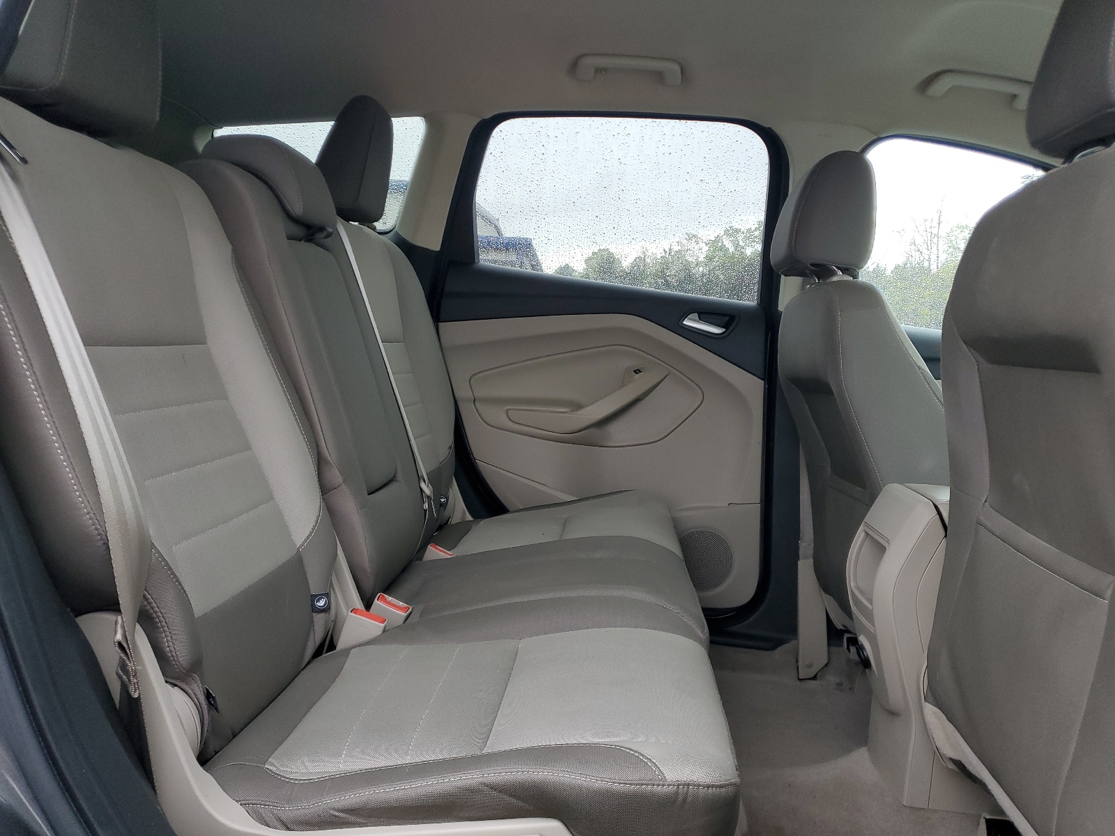 1FMCU0GX4GUC81805 2016 Ford Escape Se