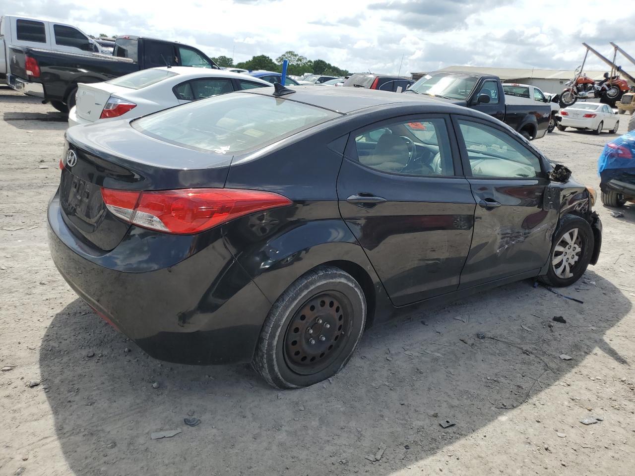 KMHDH4AE6DU557999 2013 Hyundai Elantra Gls