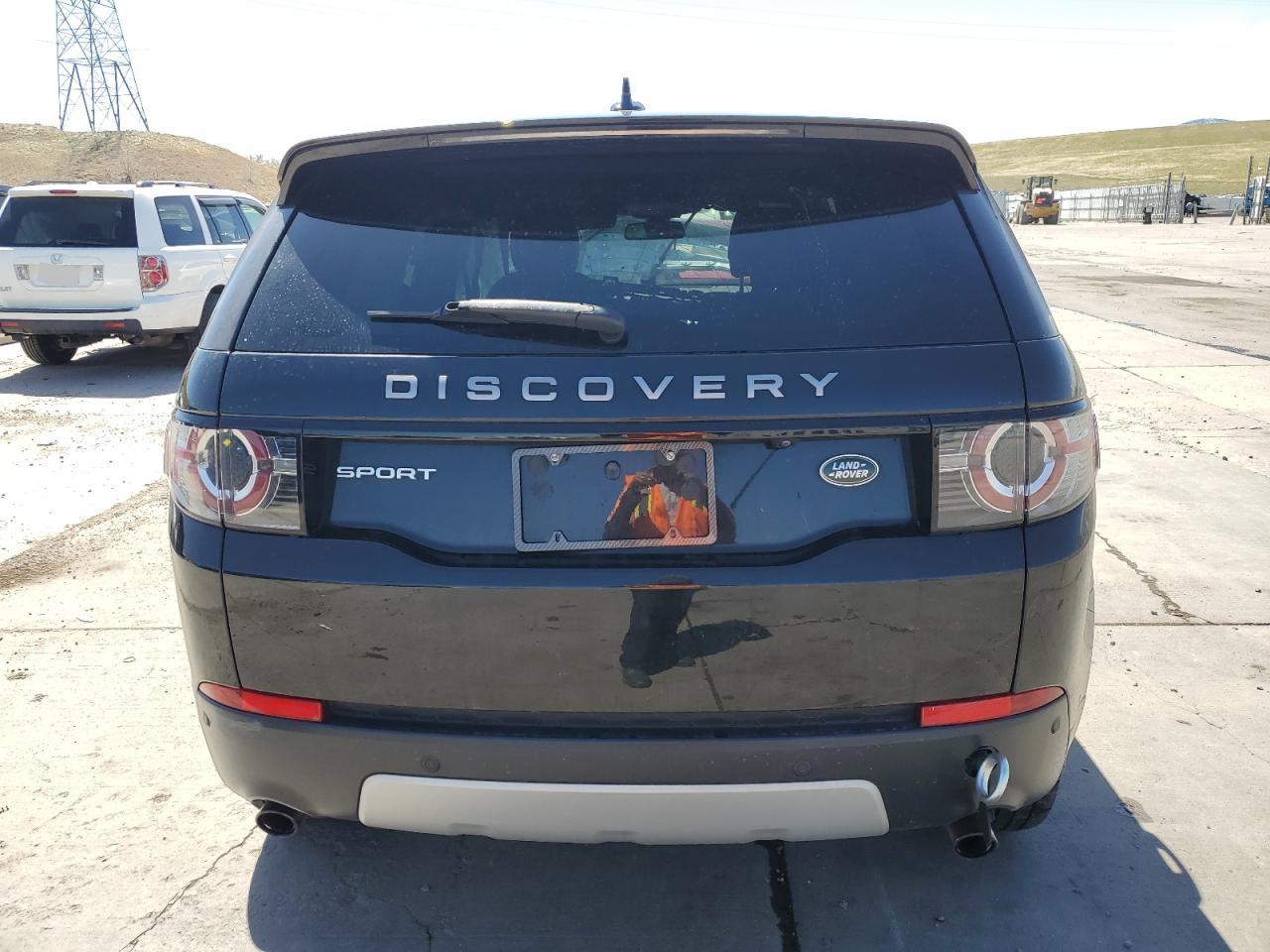 2015 Land Rover Discovery - Image 6