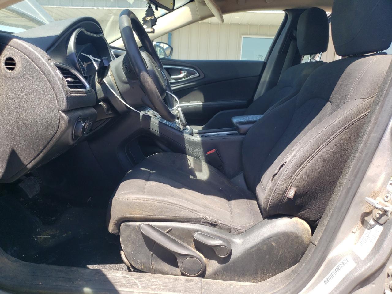 2016 Chrysler 200 Limited VIN: 1C3CCCAB7GN165714 Lot: 51360134