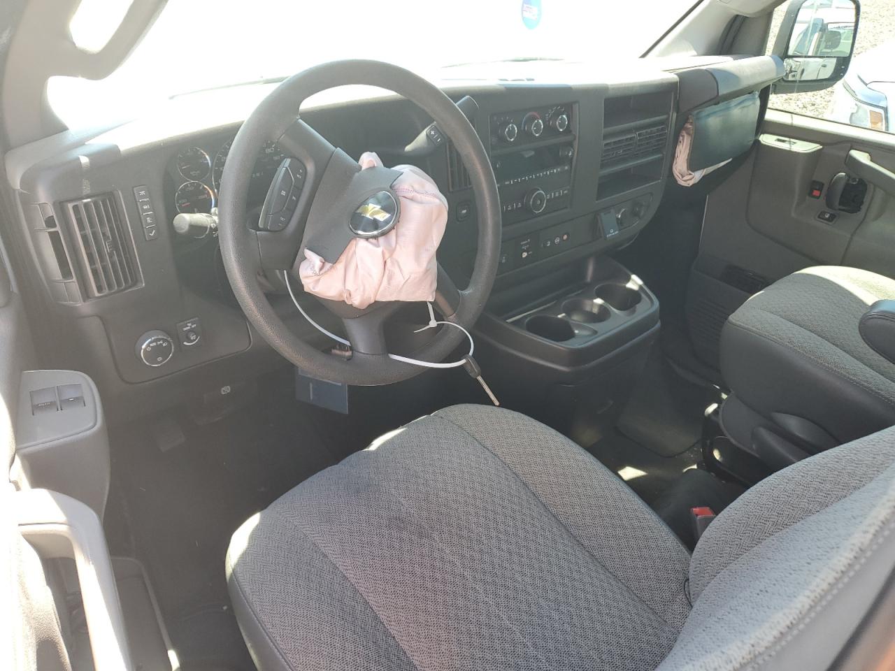 2018 Chevrolet Express G3500 Lt VIN: 1GAZGMFP9J1342632 Lot: 52879604