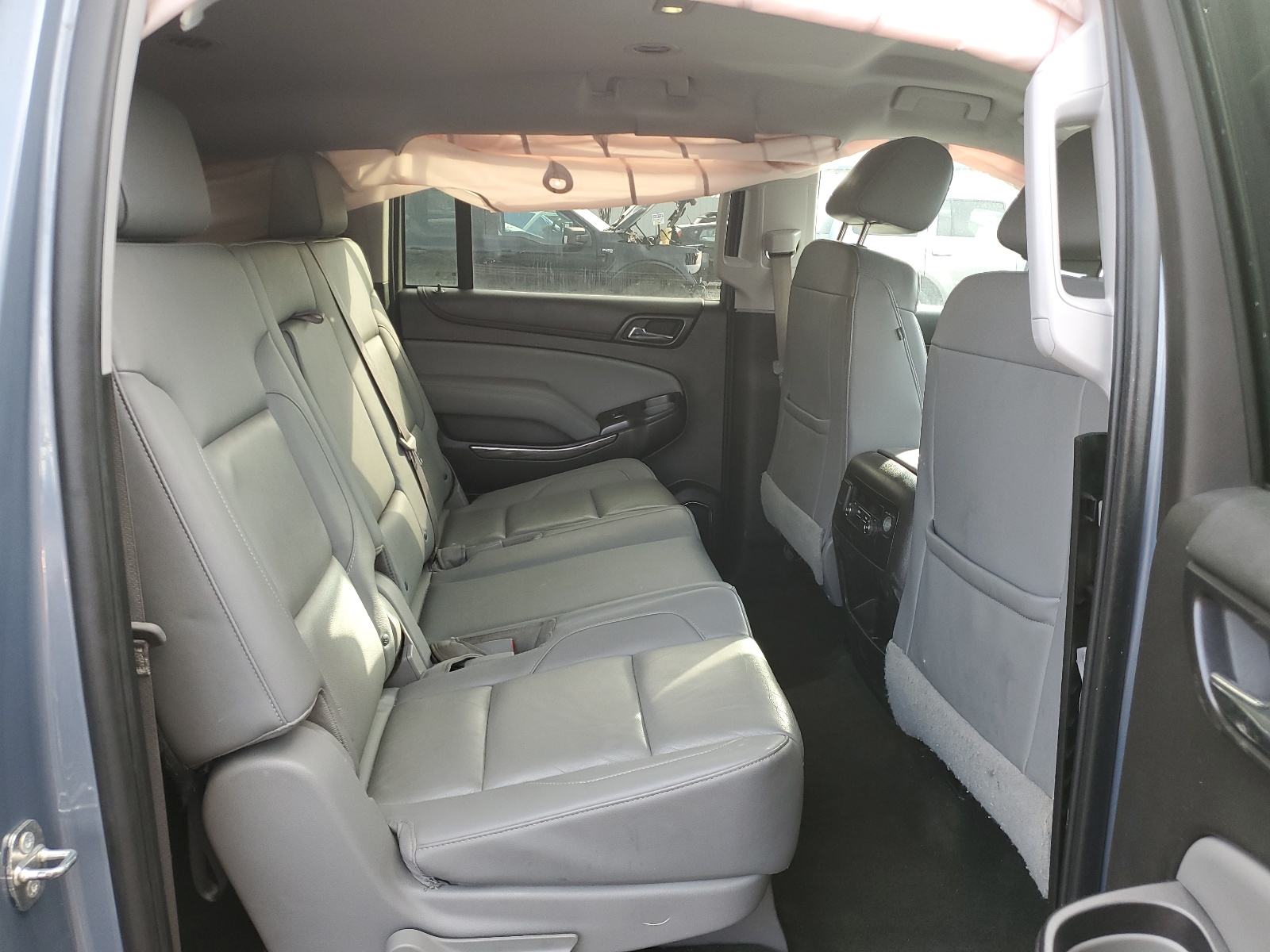 2016 Chevrolet Suburban C1500 Lt vin: 1GNSCHKC7GR169273