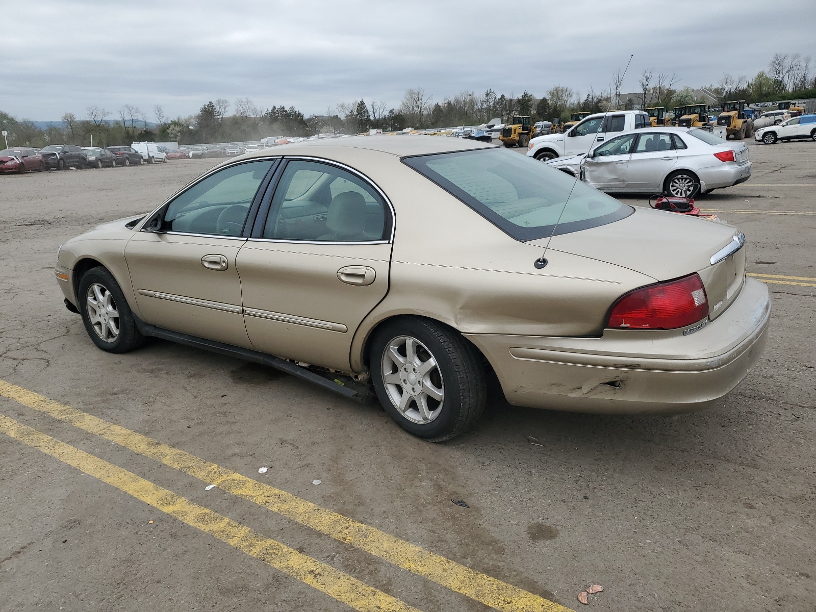 1MEFM53UX1G623076 2001 Mercury Sable Ls