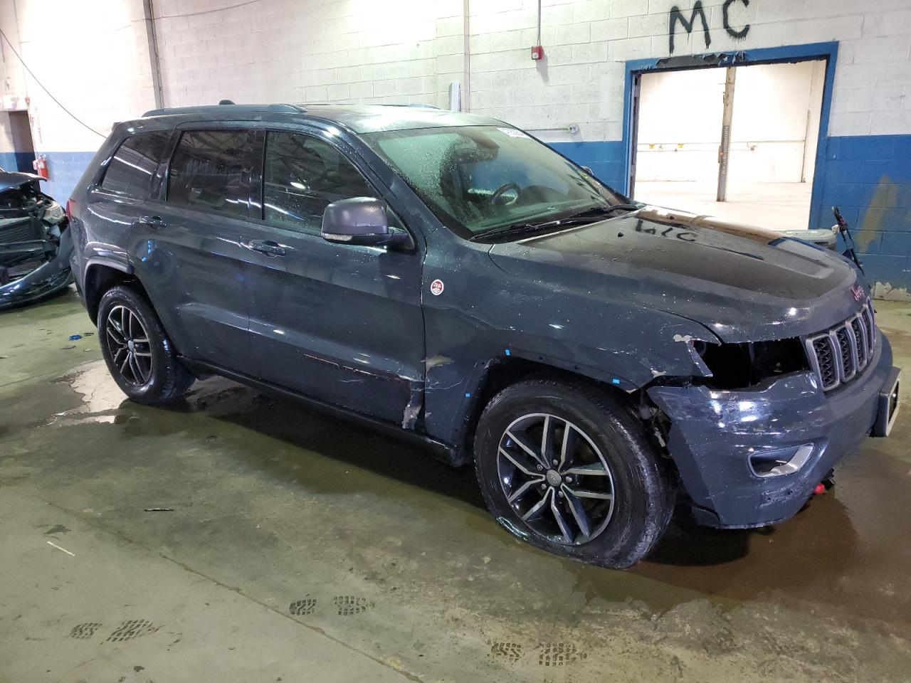 1C4RJFLG1HC844865 2017 Jeep Grand Cherokee Trailhawk